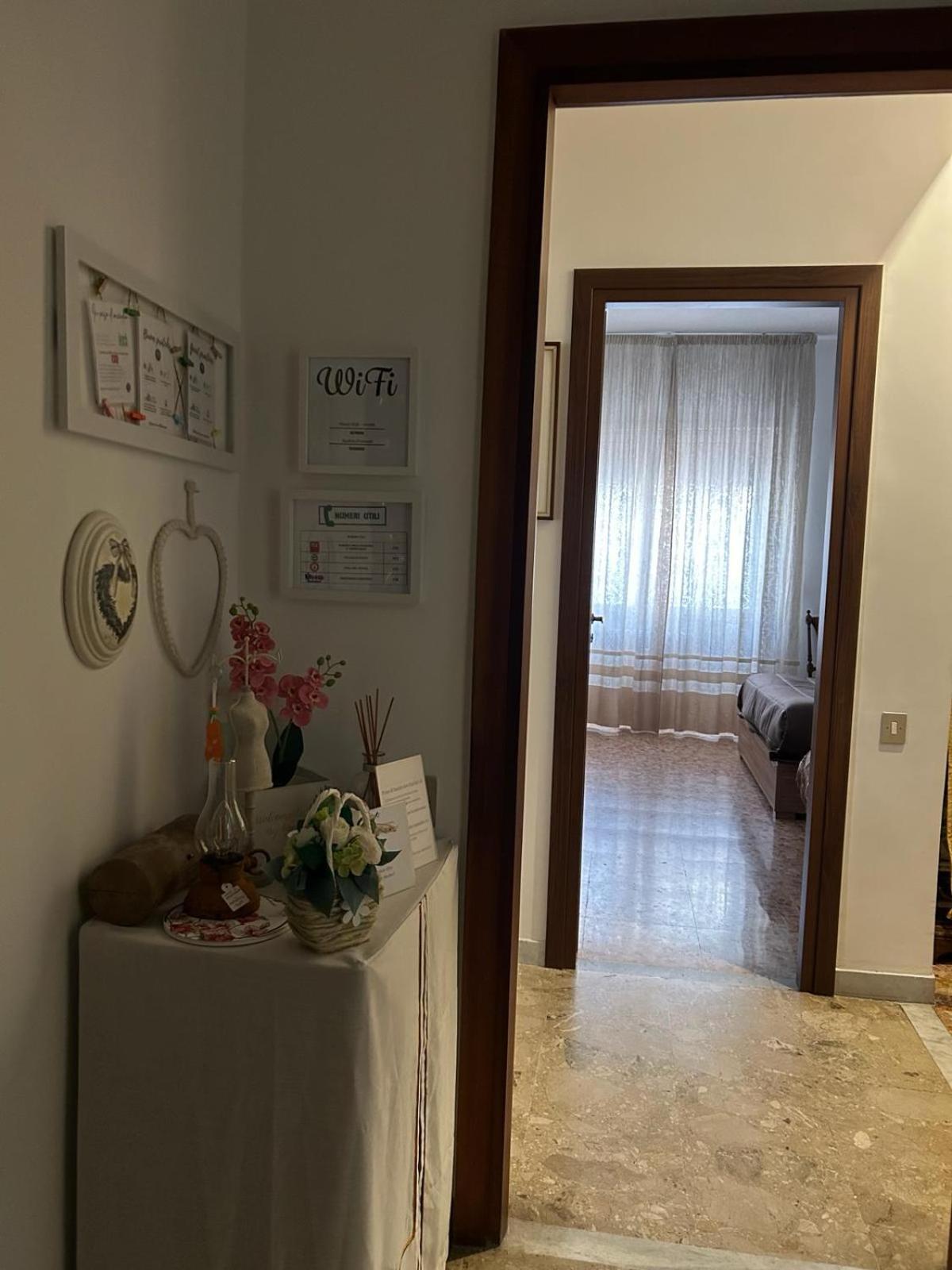 Lejlighed Semini Di Nostalgia